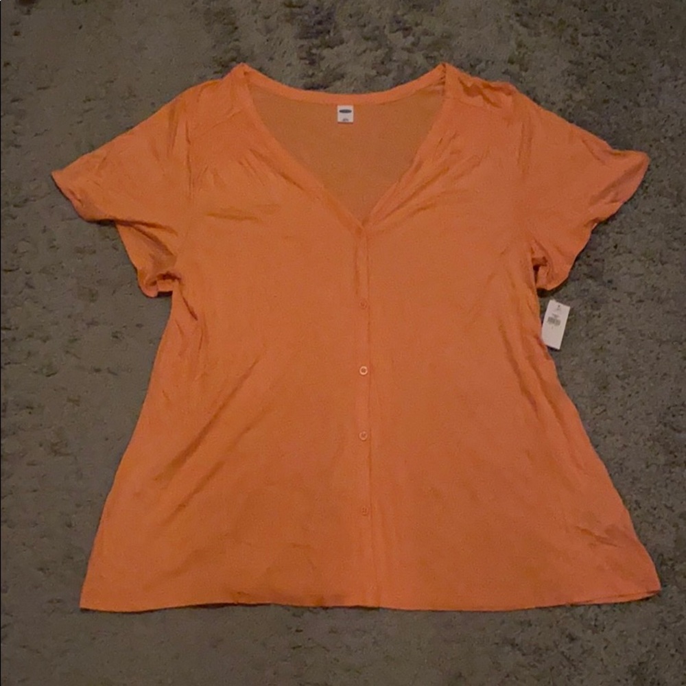 NWT Flowy T-shirt